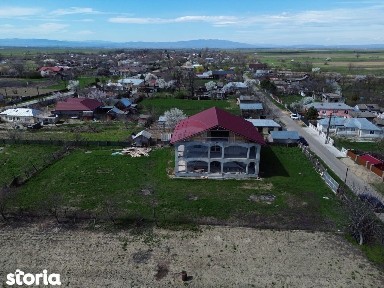 Casă / Vilă sat Ciuslea.