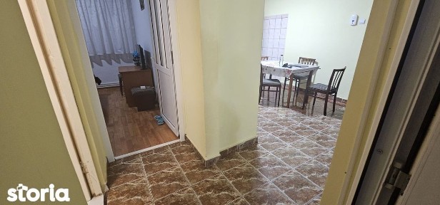 Apartament 3 camere, Faleza Sud, parter