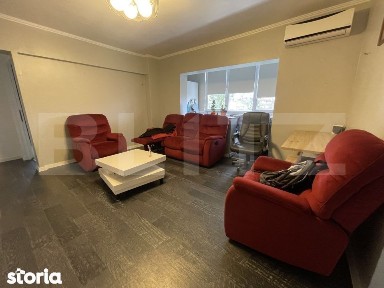 Apartament cu 3 camere, zona centrala