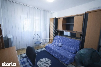 Apartament cu 3 camere de vanzare, Zona Complex Studentesc, Timisoara