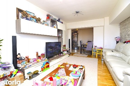 VANZARE APARTAMENT 3 CAMERE UNIRII - PIATA ALBA IULIA
