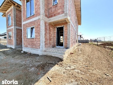 Duplex modern 4 camere, 116 mp utili, 400 mp teren - Sanandrei
