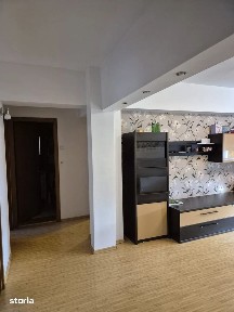 cv 99 Bd.Independentei, apartament 1 camera, etaj intermediar