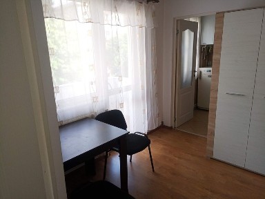 Apartament de închiriat