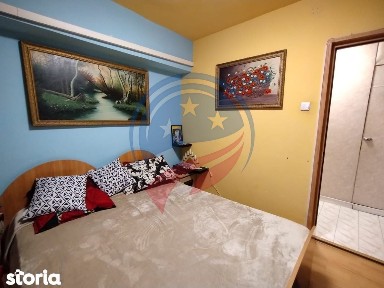 Apartament 4 camere decomandat de închiriat - Craiova, Lăpuș, lângă Ma