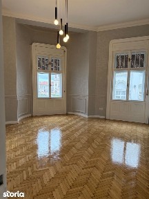 Spațiu elegant de închiriat în clădire istorică Casa Steiner Miks