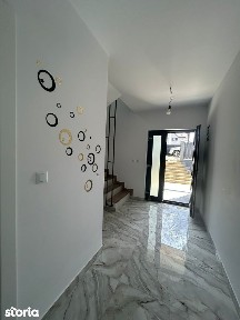 Vila de vanzare in Miroslava