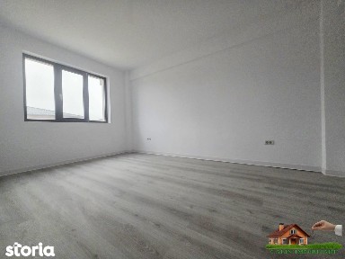 Apartament 1 cameră decomandat 32 mp DEMISOL INALT - HLINCEA