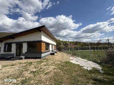 Casa de Vanzare Tautii Magheraus cu teren 900MP
