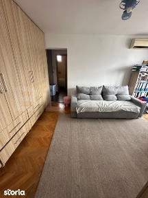 Apartament 3 camere, semidecomandat, 54 mp, balcon, orientare sudica