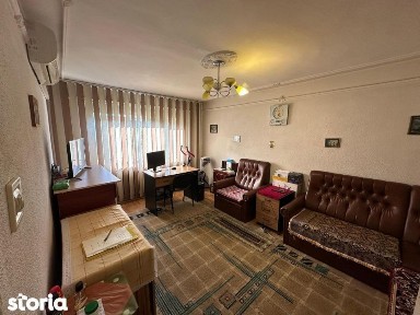 Apartament de vanzare, Sud, 3 camere
