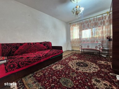 De vânzare apartament 2 camere - zona 8 Mai, Târgu Jiu