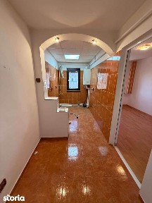 De vânzare apartament 3 camere Obor Microhala
