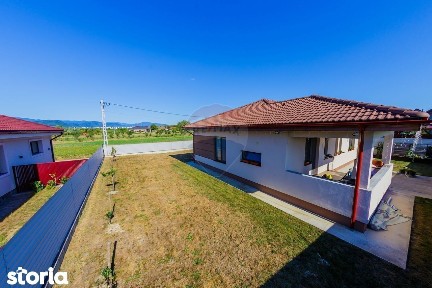 Casă super finisata de vanzare în sat Sasar / schimb cu Apartament