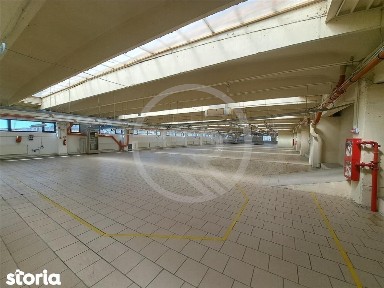 Spatiu industrial, Birouri, 3290 mp utili, situat in cartierul Iris!