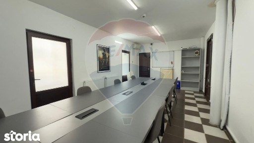 Spațiu birouri modern, 2 camere, ideal cursuri/training, Ploiesti