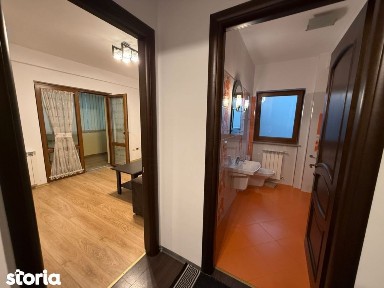 Apartament 3 camere de închiriat | Zonă centrală | Etaj 1