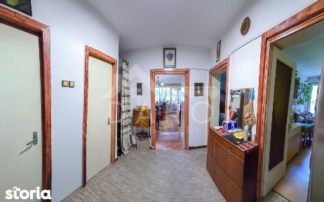 Apartament cu 3 camere in zona Cornisa, 7 Noiembrie, pe Romanu Vivo