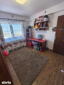 Apartament 2 camere decomandat, mobilat si utilat. Zona Sacele
