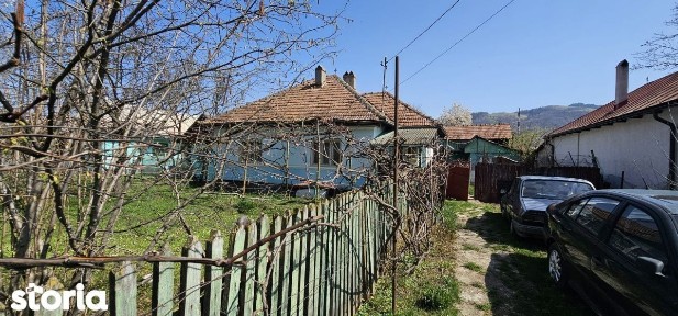 Casa de vanzare, Darmanesti - locul unde linistea devine acasa