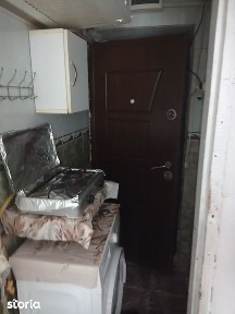 Garsoniera de vanzare