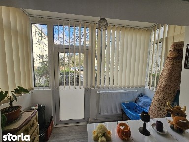 Garsoniera cu acces stradal, zona Orizontului!