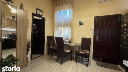 Apartament cu 2 camere decomandat in Centrul orasului str Horea nr 2
