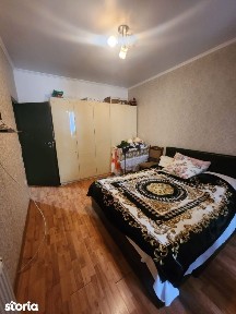 Apartament de vanzare, 57 mp, 3 camere, zona Porii