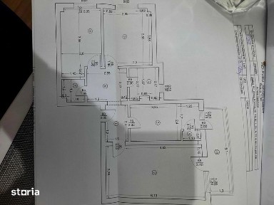 Vând apartament cu 3 camere central