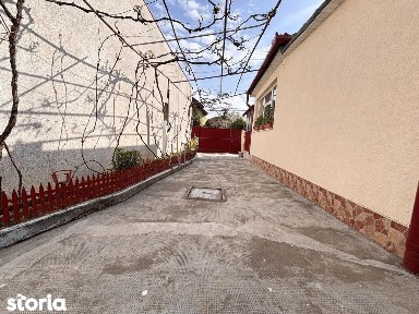 Casa pe un nivel, 500 mp teren, langa Palatul Baroc Oradea - zona foar