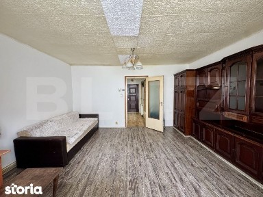 Garsoniera, 32 mp, 7 mp balcon, zona Dambu