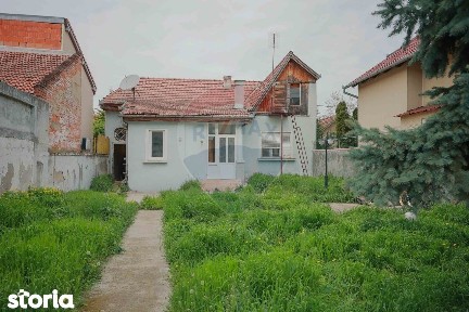 Casă cu teren 360 mp, central, zona Bd. Dacia, Canonicilor, vânzare