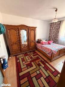Casă de închiriat garaj și aer condiționat 4camere 3bai pt muncitori