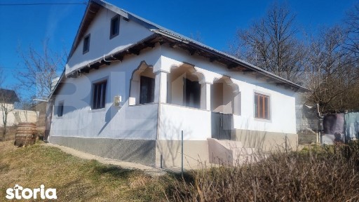 Casa renovata plus teren 2000 mp,VARBILA
