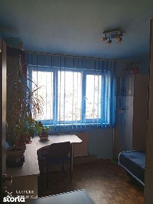 Apartament 4 camere în zona PIATA 14 IULIE