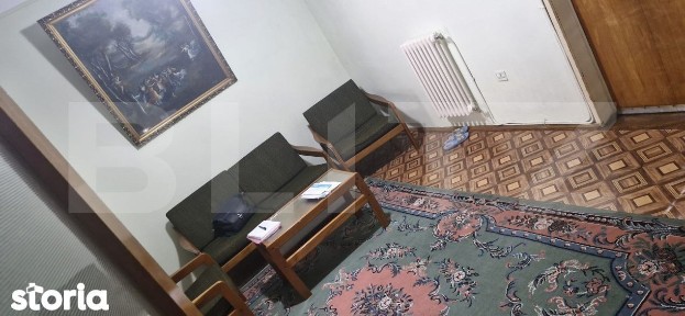 Apartament 3 camere, 116 mp, Gaesti - zona centrala