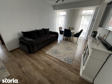 Apartament de 3 camere, 63 mp, parcare, zona Stadionului