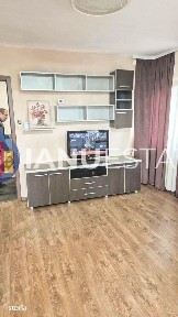 Titan 10' Metrou 1 Decembrie Trapezului Ozana Renovat Parcare