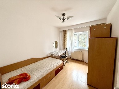 Apartament cu 3 dormitoare | Zona Piata Zorilor/ UMF | Etaj 1 | Balcon