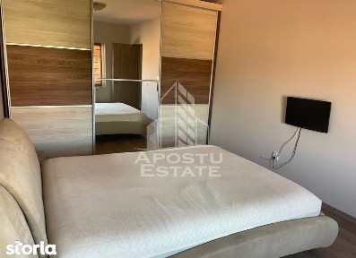 Apartament 3 camere,de inchiriat, Loc de parcare,Dumbravita