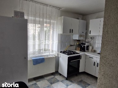 Obcini - apartament cu 2 camere decomandate