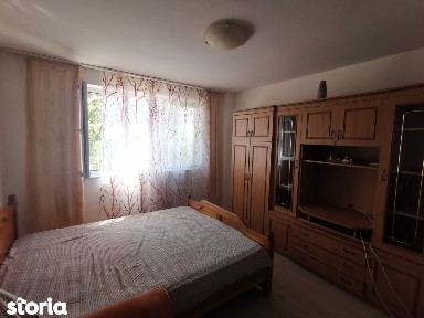 Garsoniere zona Cornisa mobilate si utilate