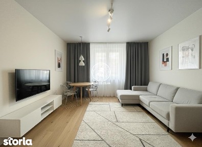 Apartament 3 camere de vanzare Centru