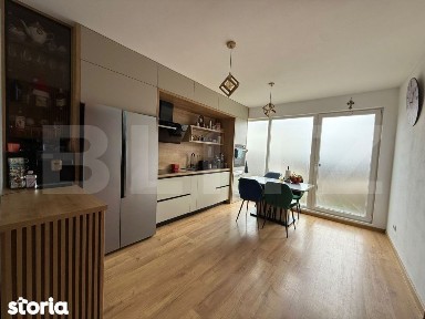 Casa moderna in Sanpetru - complet mobilata si utilata, curte privat