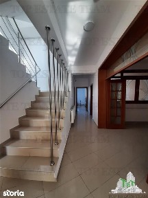 Tineretului-vila individuala aproape de metrou si parc -pozitie exce