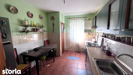 Apartament 4 camere, 77 mp, Blaj - spatios si luminos