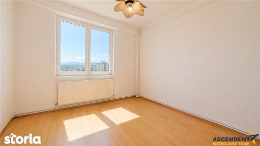 3D! Renovat, luminos, cu vedere panoramica, Vlahuta, Brasov.