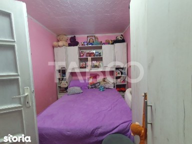 Apartament de vanzare cu 2 camere semidecomandat 40 mp utili