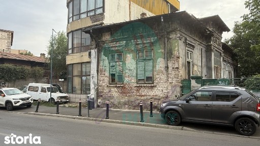 Casa cu teren total 248 mp pe Matei Voievod