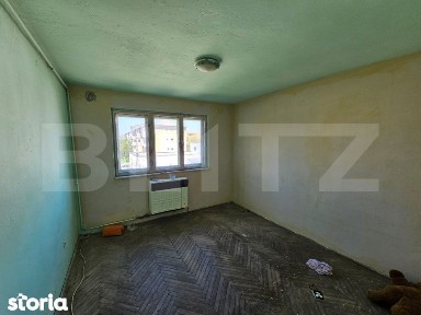 Apartament 2 camere, 52 mp, decomandat, etaj 2 - necesita renovare